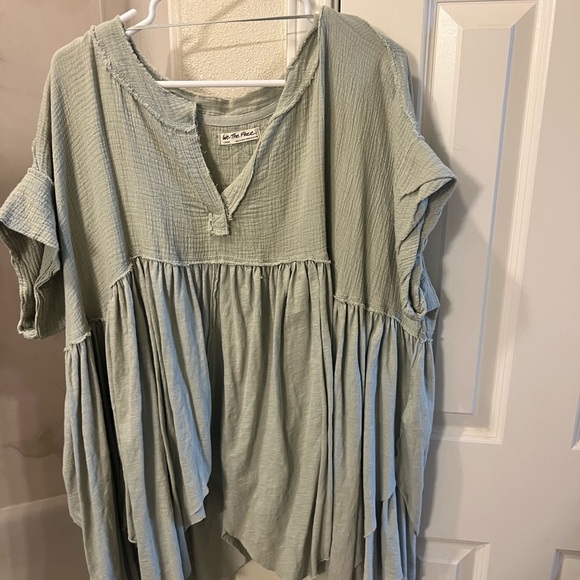 We The Free Tops - Free People We The Free Sage Green Tunic Top